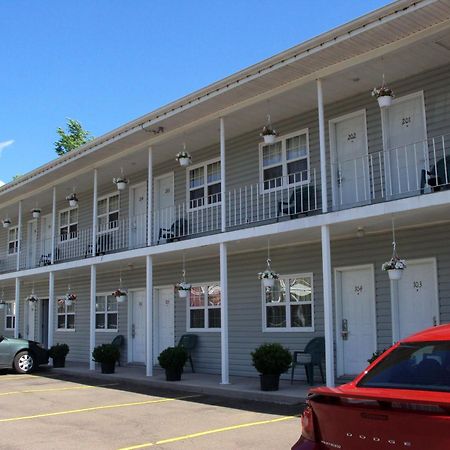 מונקטון Midtown Motel & Suites מראה חיצוני תמונה