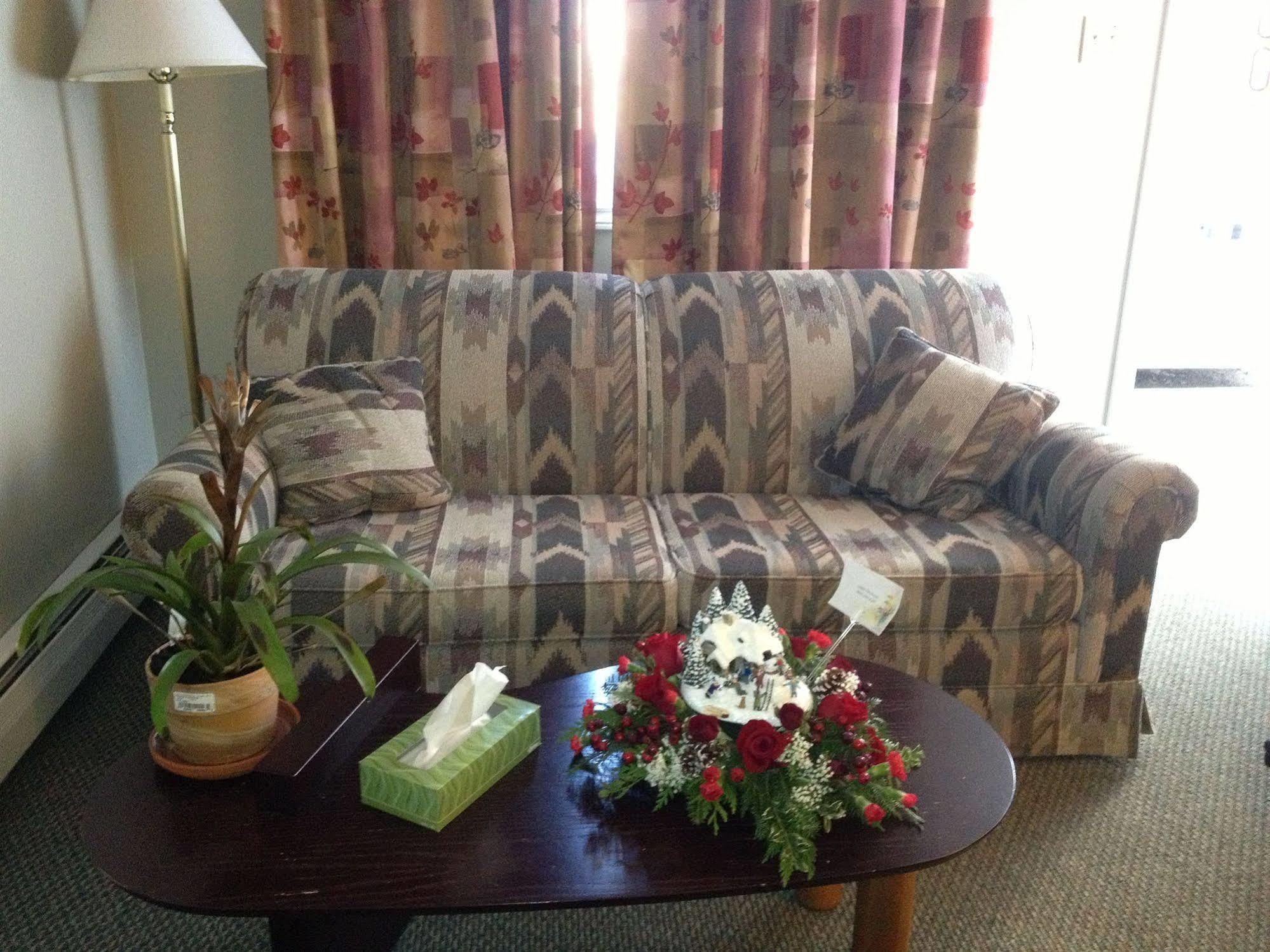 מונקטון Midtown Motel & Suites מראה חיצוני תמונה