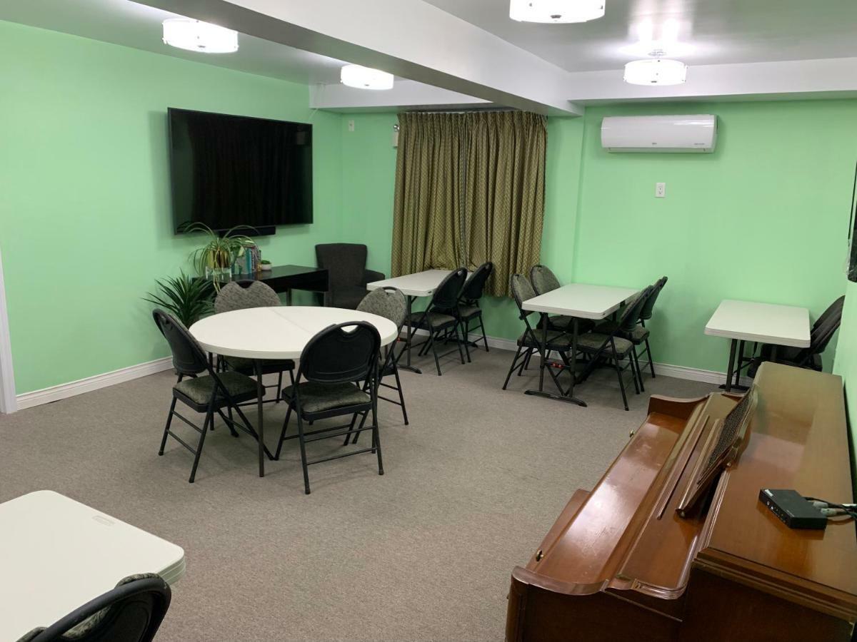 מונקטון Midtown Motel & Suites מראה חיצוני תמונה